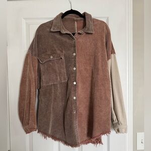 Women’s oversized colorblock corduroy shacket size L/XL